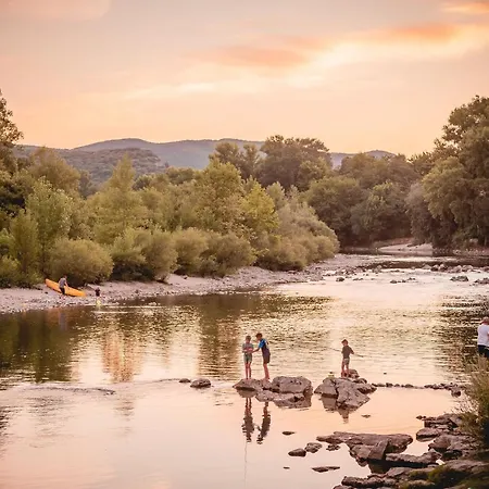 Rives D'arc Campingplatz Vallon-Pont-dʼArc