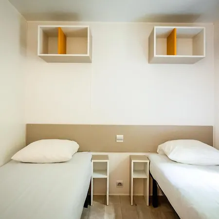 Кемпинг Rives D'arc 4*